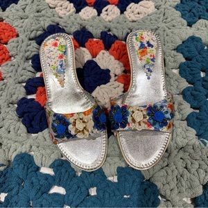 Vintage Y2K Embellished Floral Sandals
